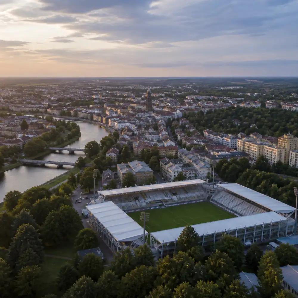 fotbal hradec králové